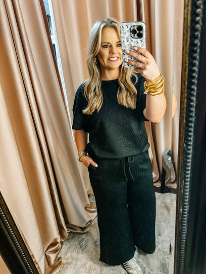 Effortless Set In Black