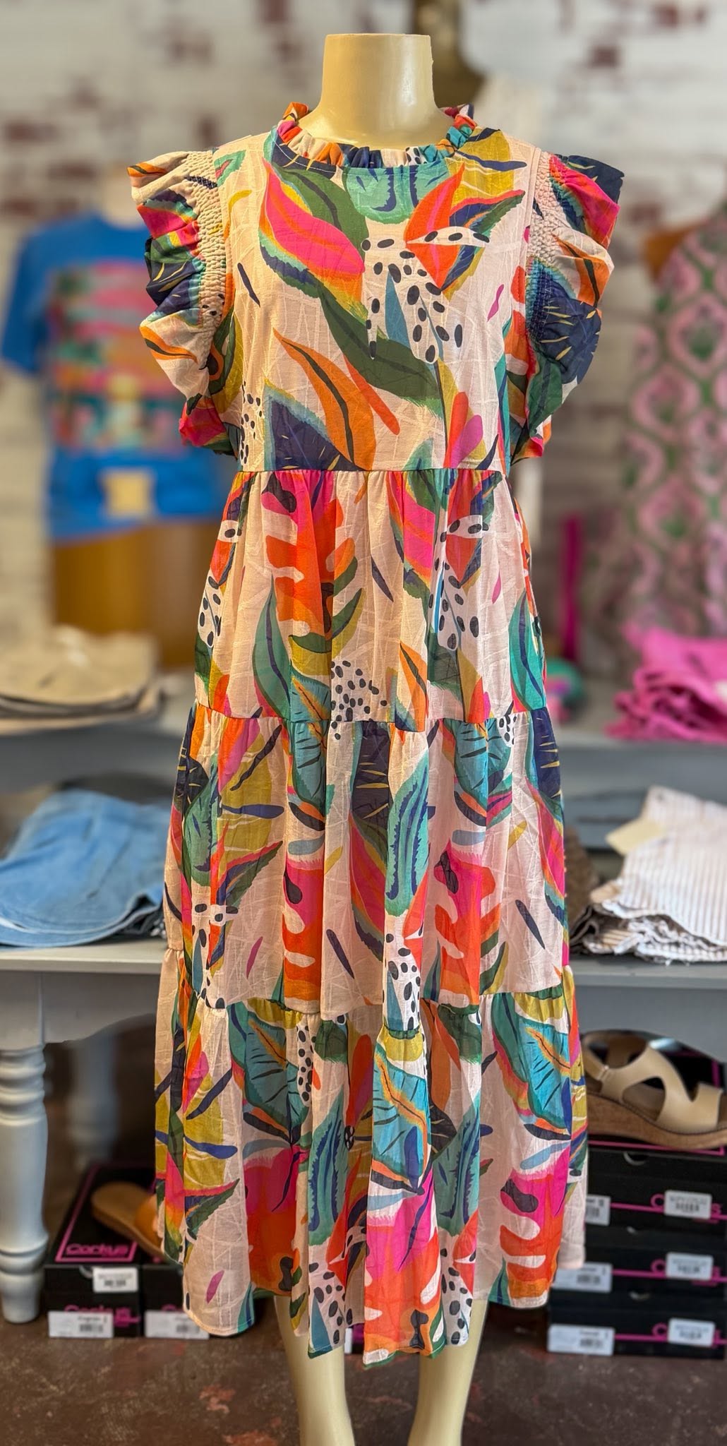 Tropical Grace Midi Dress – Taupe