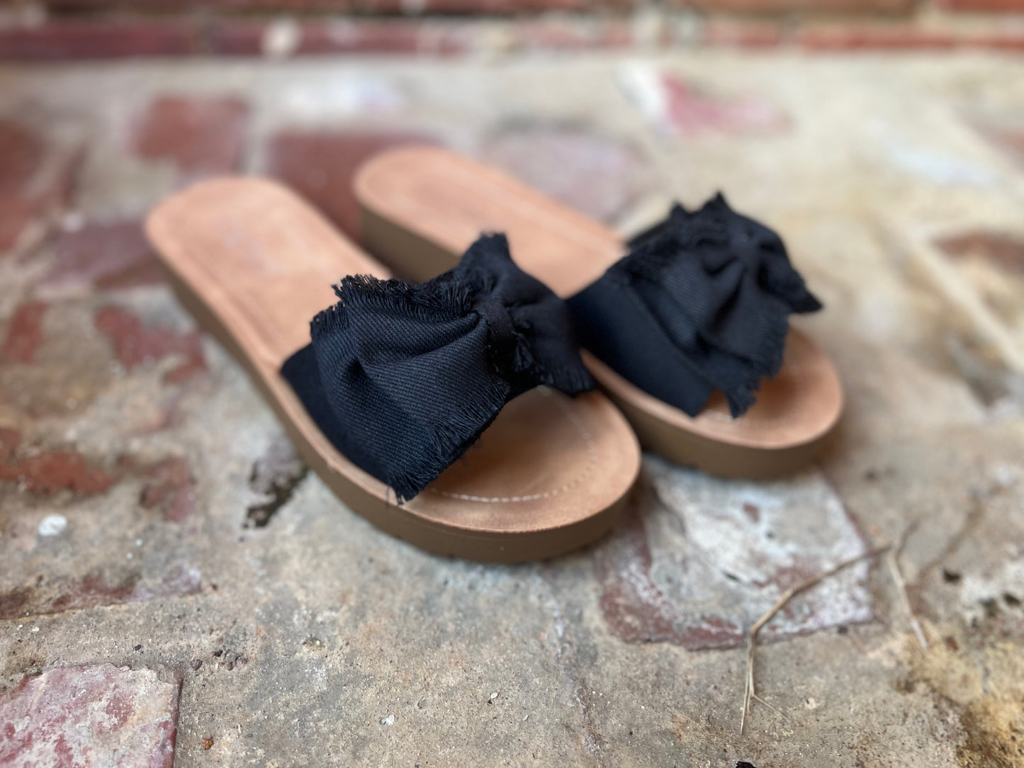 Spray Tan Black Canvas Sandal