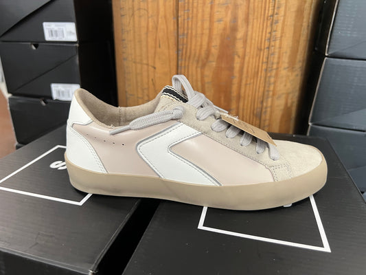 Robbie Sneaker By ShuShop