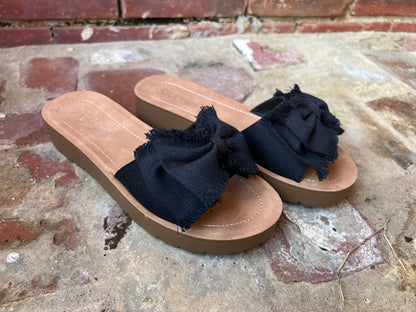 Spray Tan Black Canvas Sandal