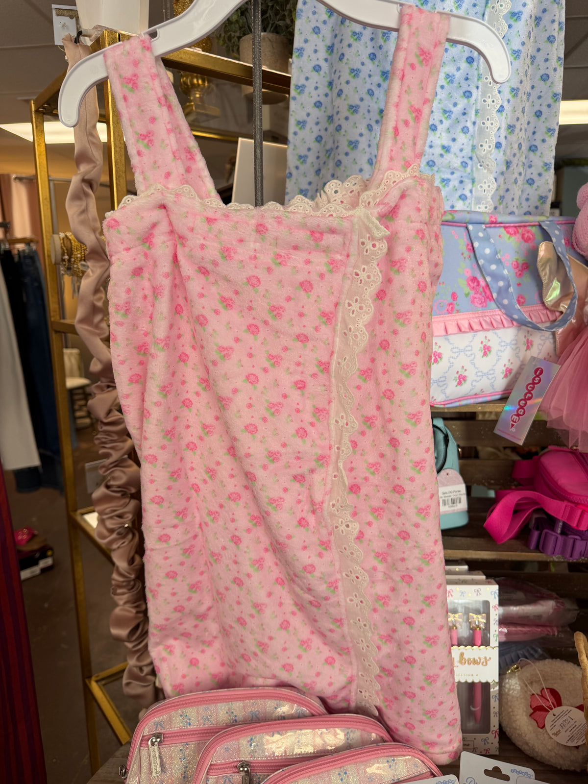 Pretty in Pink Spa Wrap