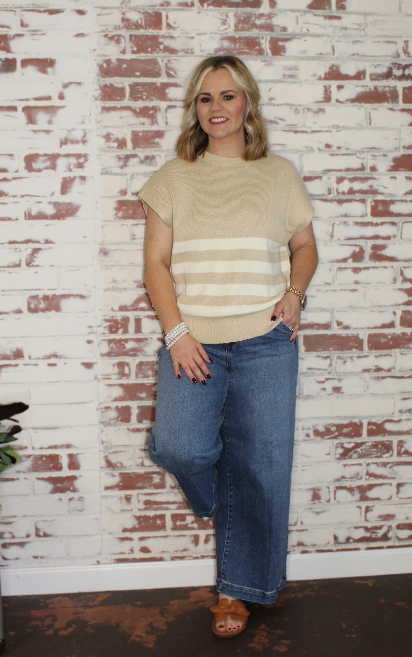 Easy Bloom Knit Top